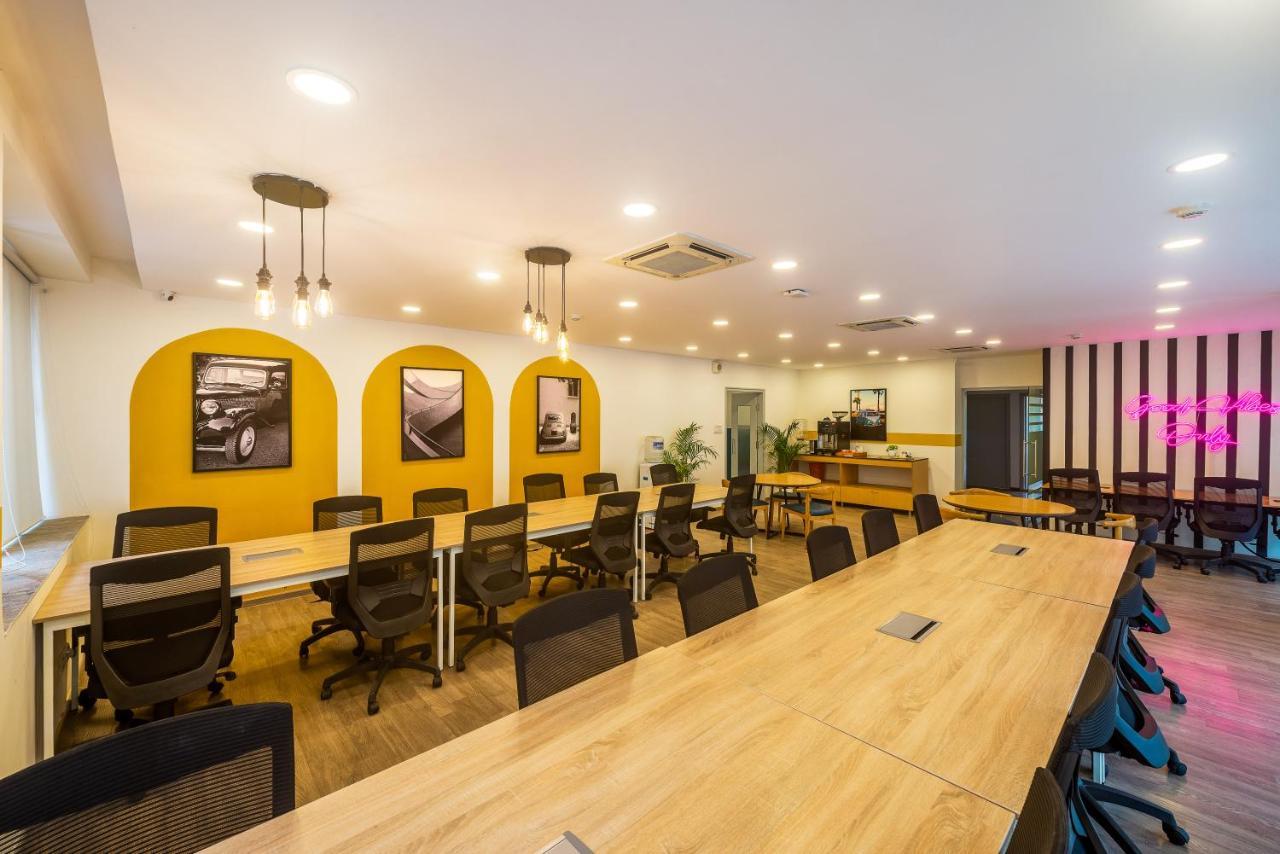 Olive Hotel Magrath By Embassy Group Bangalore Esterno foto