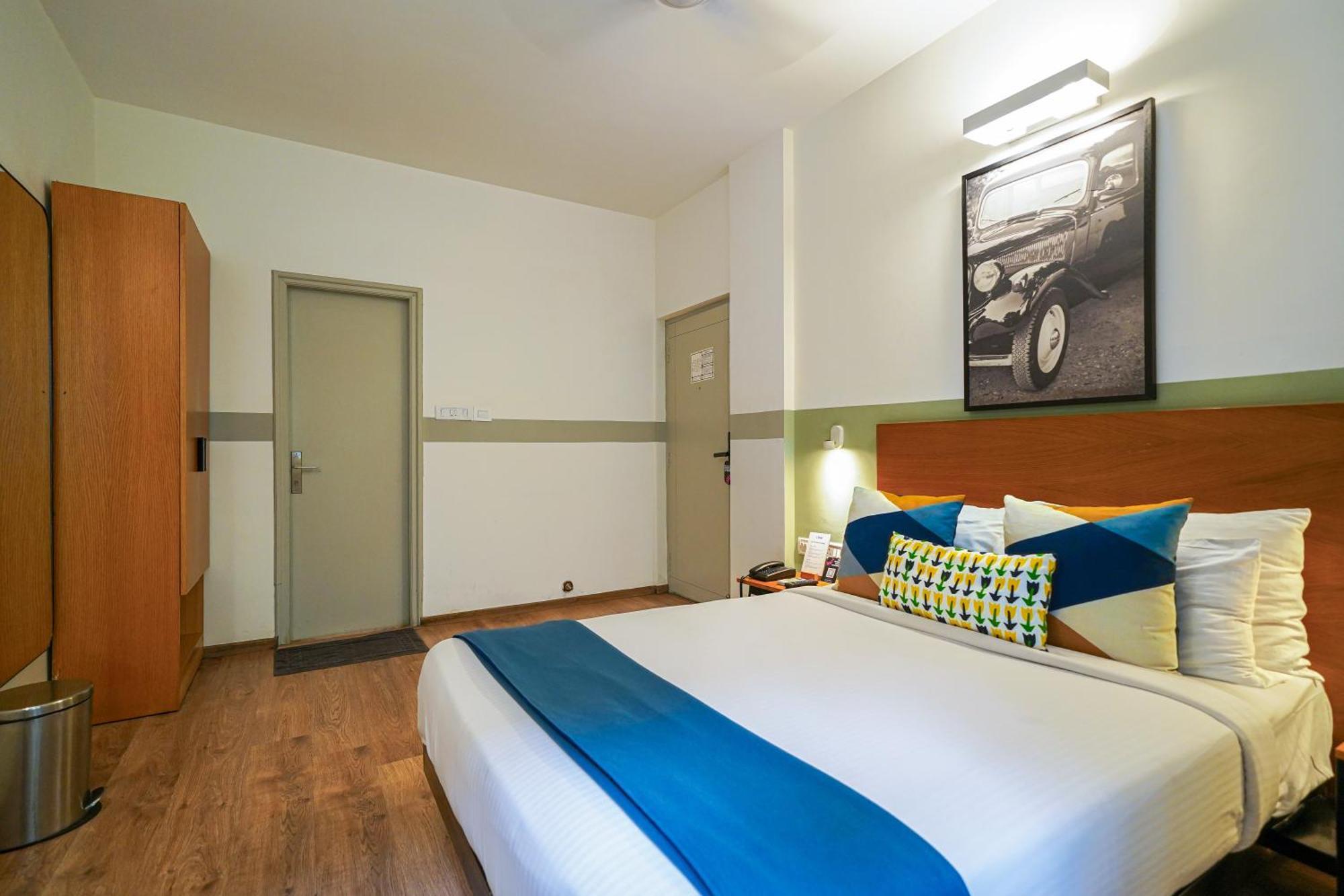 Olive Hotel Magrath By Embassy Group Bangalore Esterno foto