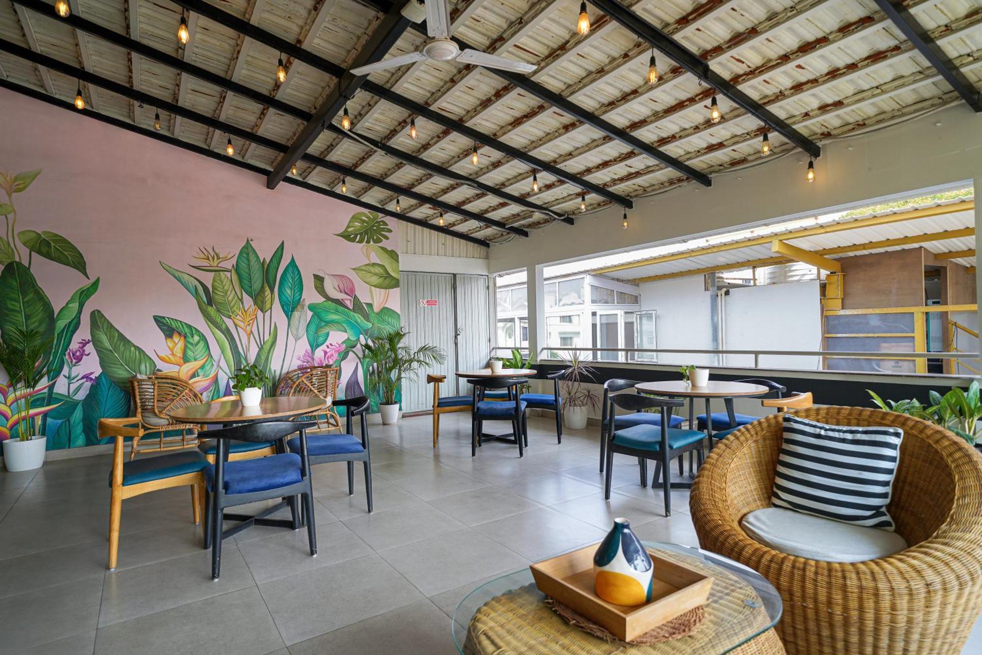 Olive Hotel Magrath By Embassy Group Bangalore Esterno foto