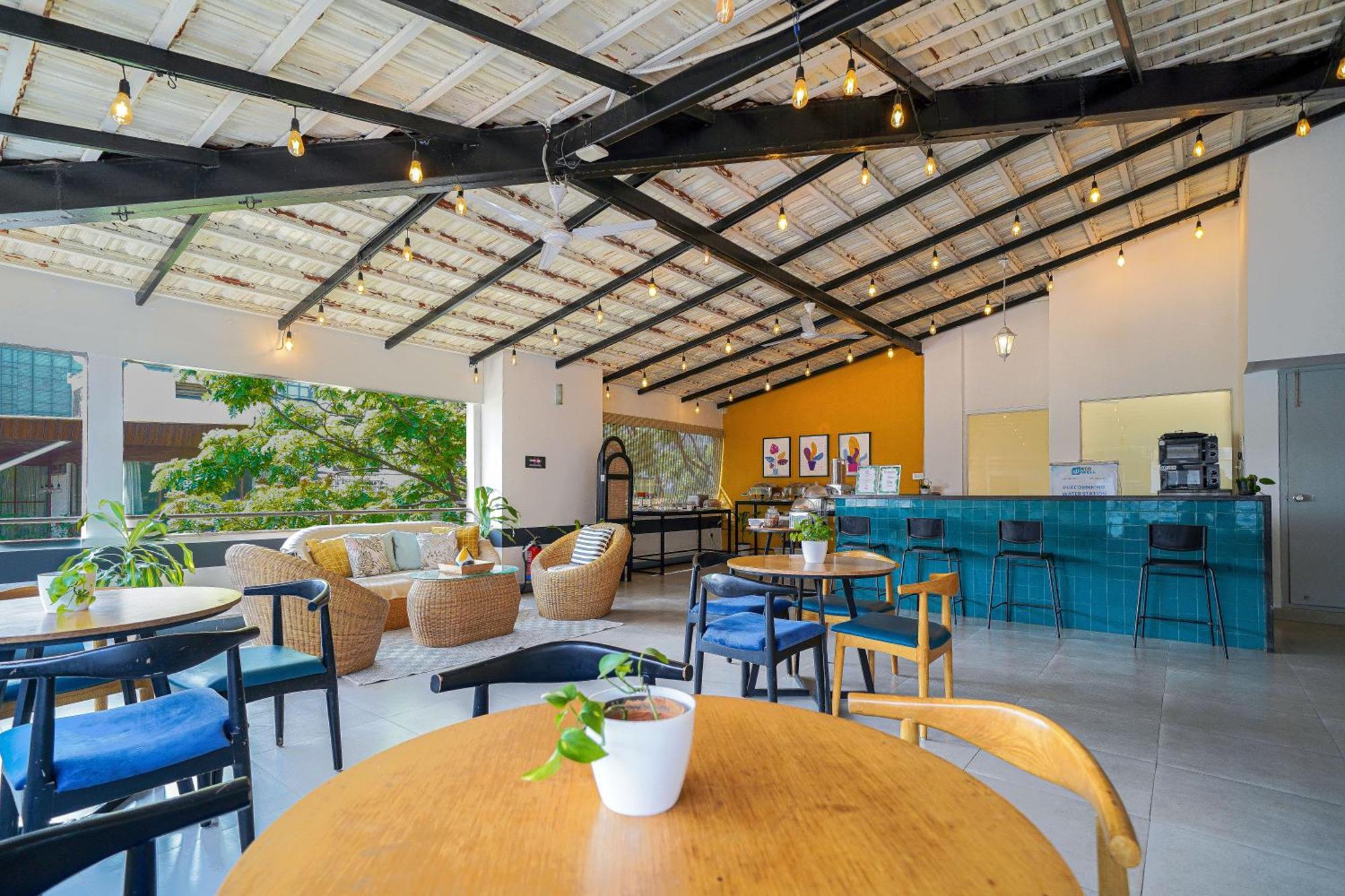 Olive Hotel Magrath By Embassy Group Bangalore Esterno foto