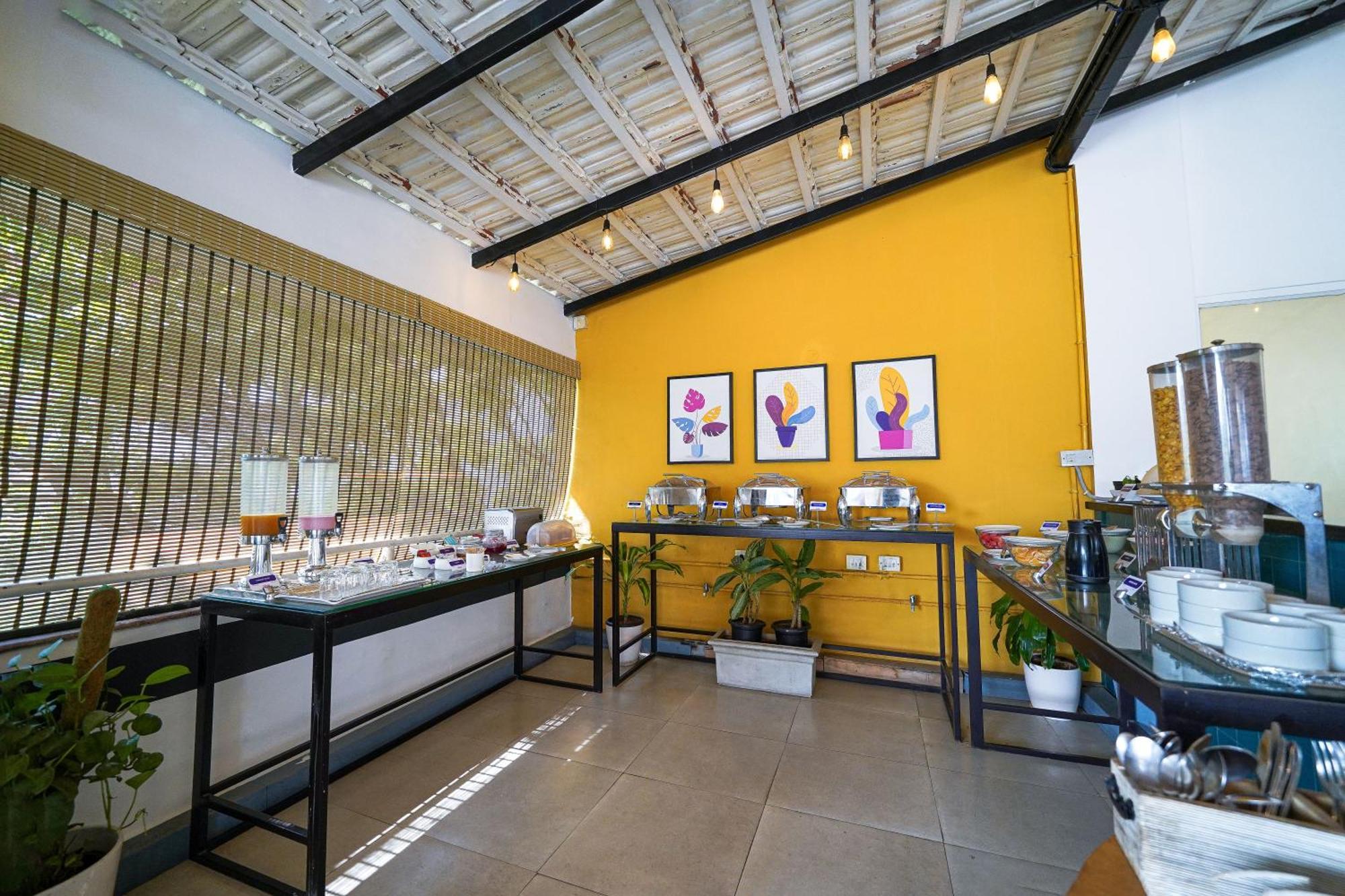 Olive Hotel Magrath By Embassy Group Bangalore Esterno foto